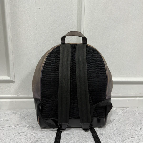 백팩 후면 어깨끈 가죽교체 - 명품수선신사